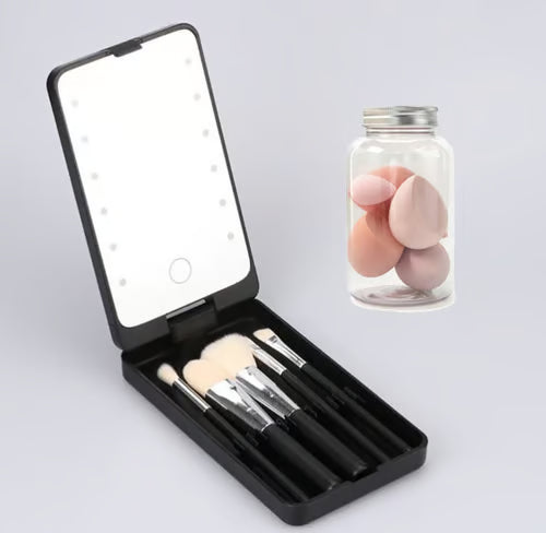 💖💖Travel Makeup Brush Set with LED light
