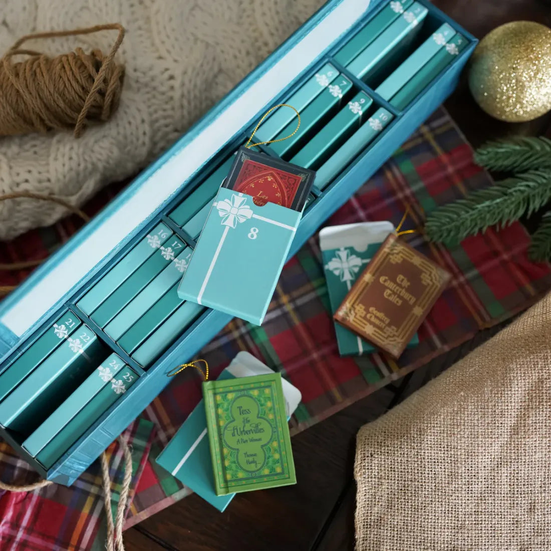 Last Day 49%OFF ✨💥 Mini Book Ornament Advent