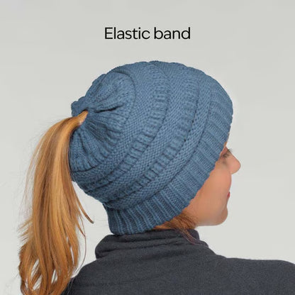 🎅Christmas Sale🎅Women's Ponytail Beanie – Chic & Cozy Cable Knit Hat for Fall and Winter, with Adjustable High Ponytail Opening